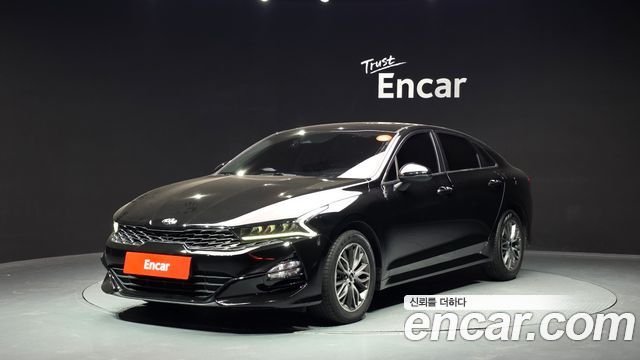 Kia K5 3-го поколения 2.0 Prestige - фото 0