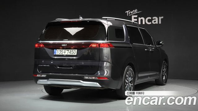 Kia Carnival 4-го поколения Gasoline 9-Seater Signature - фото 1