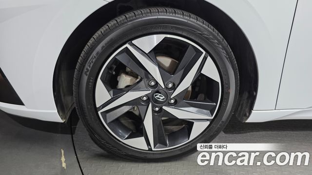 Hyundai Avante CN7, гибрид Modern - фото 4