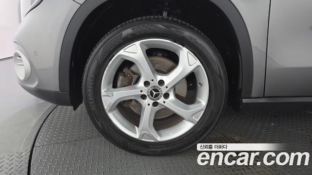 Mercedes-Benz GLA-Class X156 GLA220 - фото 4