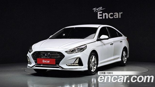 Hyundai Sonata 2.0 Modern - фото 0