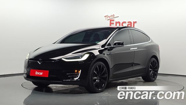 Tesla Model X Long Range - фото 0