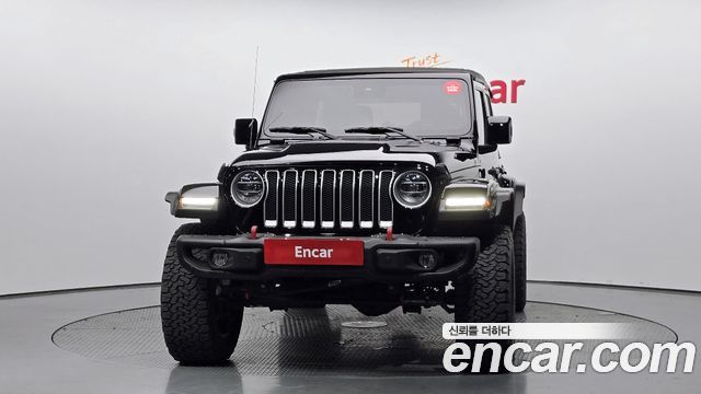 Jeep Wrangler JL 2.0 Overland 4Door - фото 2