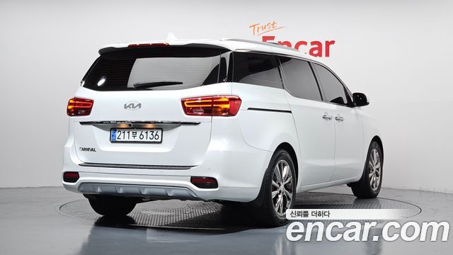 Kia Carnival Новый 9-Seater Prstige - фото 1