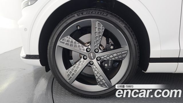 Genesis GV70 2.5T Gasoline 2WD - фото 4