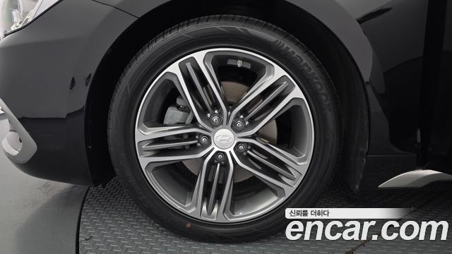 Hyundai Grandeur IG 2.4 Exclusive Special - фото 4