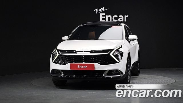 Kia Sportage 5-го поколения, гибрид Signature 2WD - фото 1