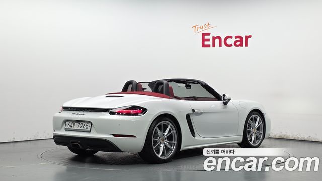 Porsche 718 2.0 - фото 1