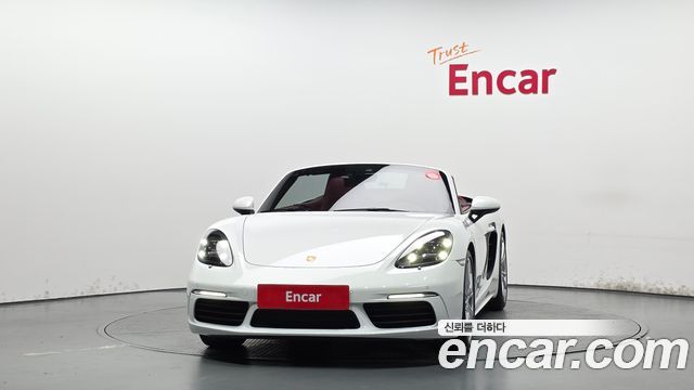 Porsche 718 2.0 - фото 2