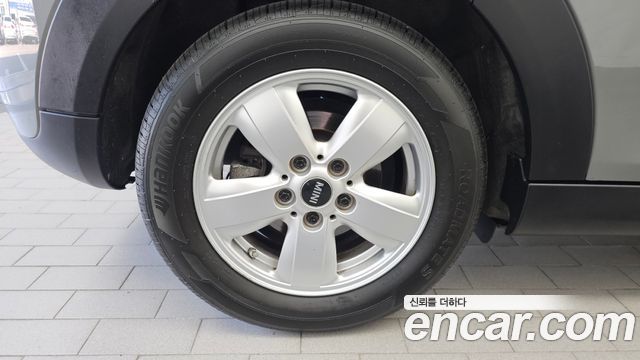 Mini Cooper 5Door Standard 3rd - фото 4