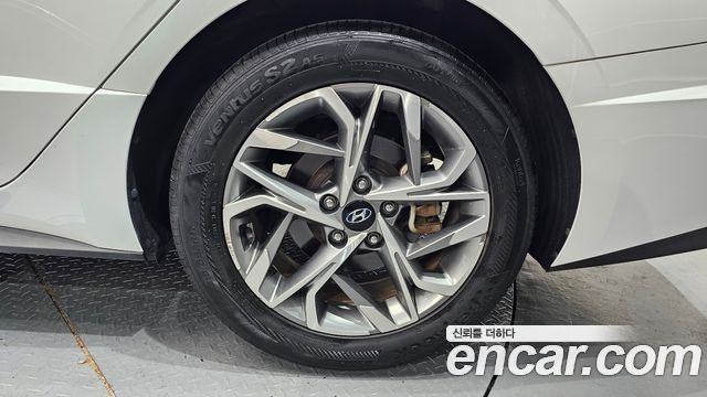 Hyundai Sonata DN8 2.0 Premium Family - фото 4