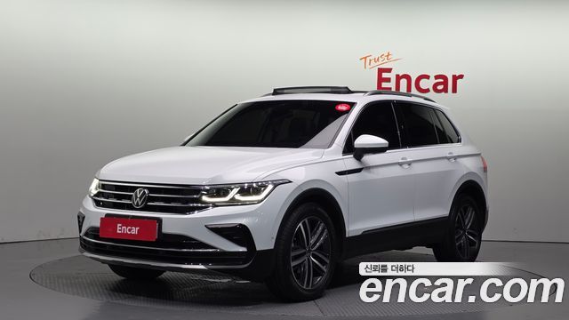 Volkswagen Tiguan 2-го поколения 2.0 TDI Prestige - фото 0