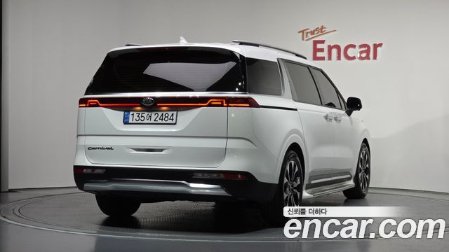 Kia Carnival 4-го поколения Gasoline 9-Seater Signature - фото 1