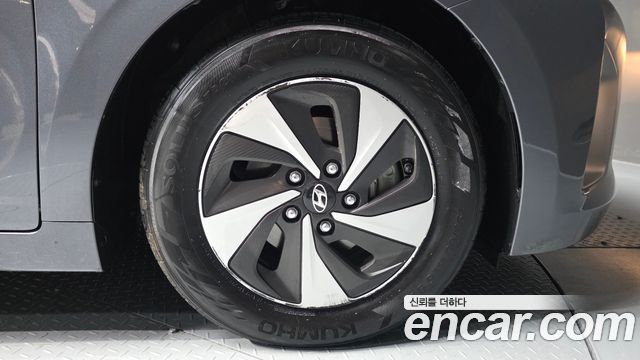 Hyundai Ioniq гибрид N - фото 4