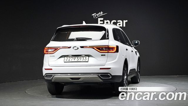 Renault Samsung QM6 Новый 2.0 LPe RE Signature 2WD - фото 2
