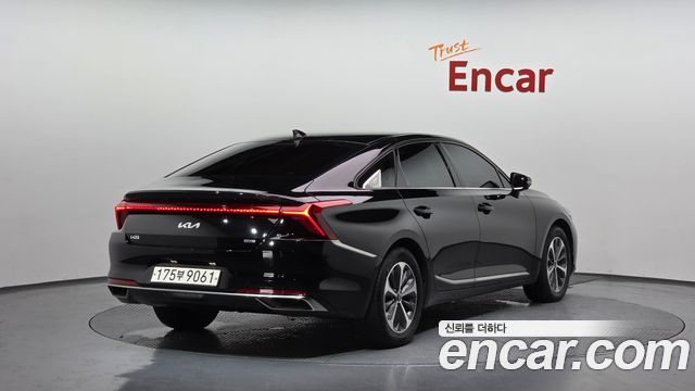 Kia K8 гибрид Noblesse - фото 1