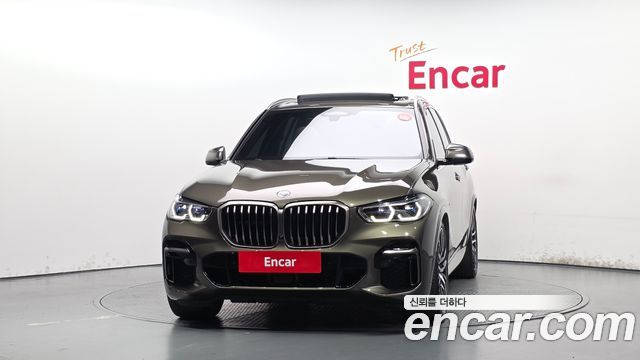 BMW X5 G05 M50i - фото 2
