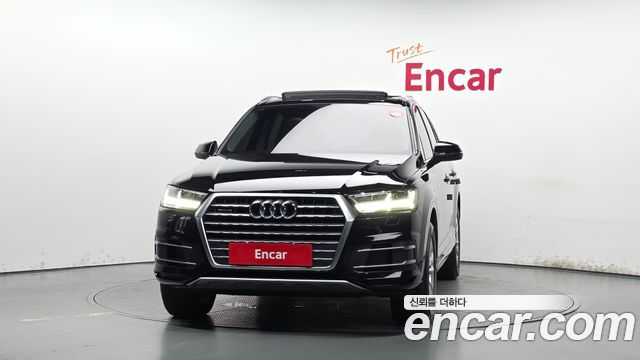 Audi Q7 45 TFSI Quattro - фото 2