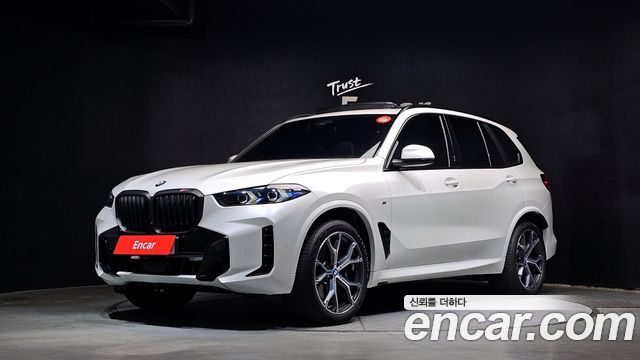 BMW X5 G05 xDrive 40i M Sport - фото 0