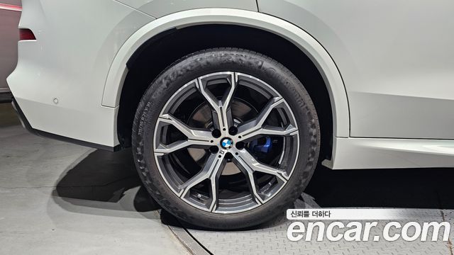 BMW X5 G05 xDrive 40i M Sport - фото 4