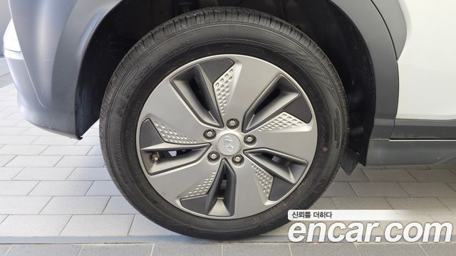 Hyundai Kona Modren - фото 4