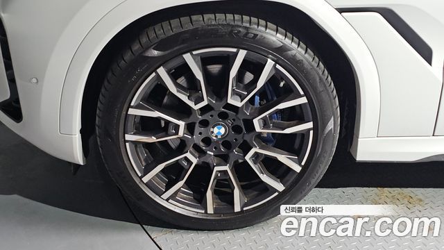 BMW X6 G06 xDrive40i M Sport - фото 4