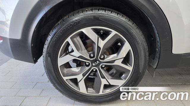 Kia Sportage Diesel 2.0 2WD Prestige - фото 4