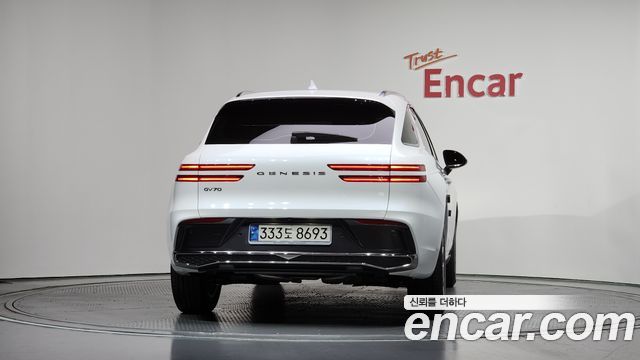 Genesis GV70 2.5T Gasoline 2WD - фото 3