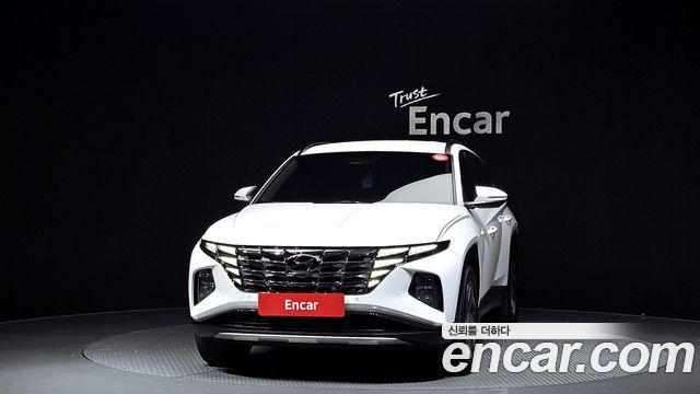 Hyundai Tucson NX4 Gasoline 1.6 Turbo 2WD Inspiration - фото 2