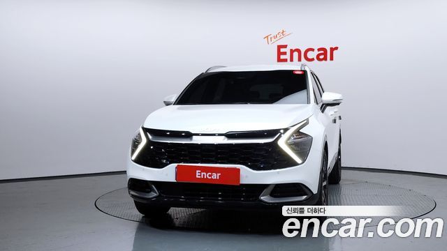 Kia Sportage 5-го поколения, гибрид Signature 2WD - фото 2