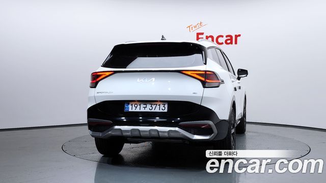 Kia Sportage 5-го поколения, гибрид Signature 2WD - фото 3