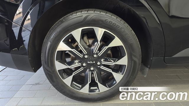 Kia Carnival 4-го поколения 9-Seater Noblesse - фото 4