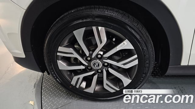SsangYong Tivoli VX 2WD - фото 4