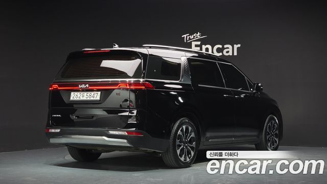 Kia Carnival 4-го поколения Gasoline 7-Seater Signature - фото 1