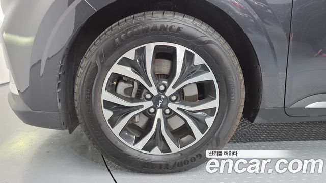 Kia Carnival 4-го поколения 9-Seater Noblesse - фото 4