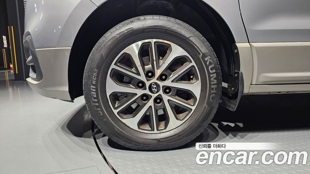 Hyundai Starex Новый 4WD Urban 9-Seater Exclusive - фото 4
