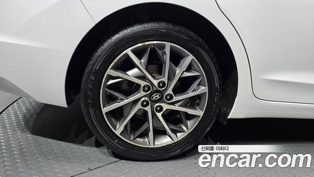 Hyundai Avante Новый AD 1.6 Smart Choice - фото 4