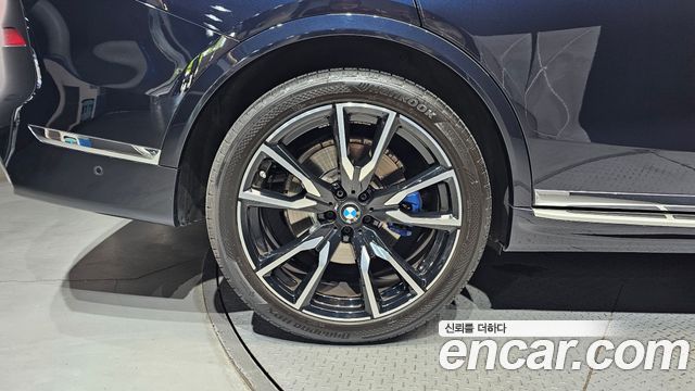 BMW X7 G07 xDrive 40i M Sport 6STR - фото 4