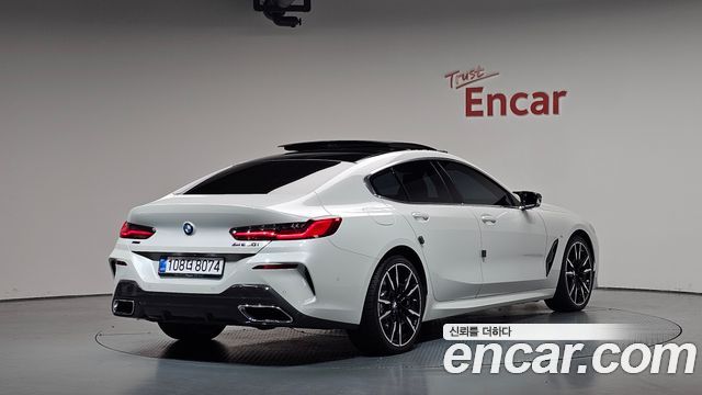 BMW 8-Series G15 M850i xDrive Gran Coupe - фото 0
