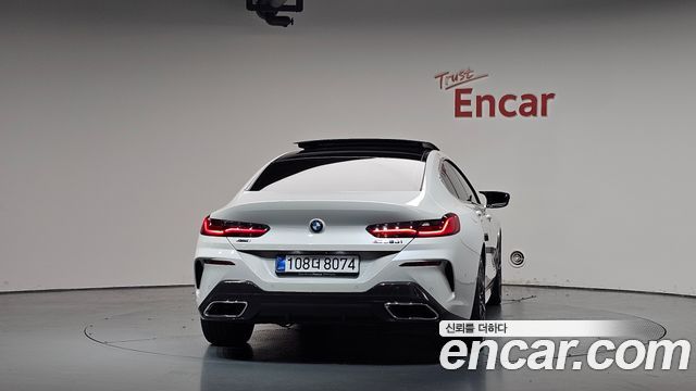 BMW 8-Series G15 M850i xDrive Gran Coupe - фото 2