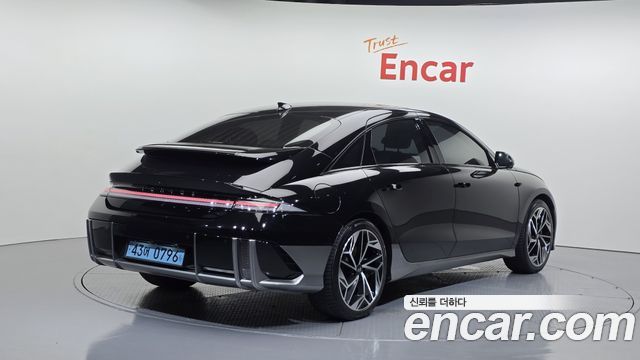 Hyundai Ioniq6 Long Range Prestige - фото 1