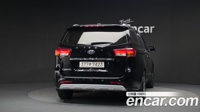 Kia Carnival Совершенно новый 9-seater Luxury - фото 3