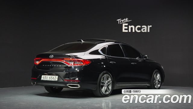 Hyundai Grandeur IG 3.0 LPi Dsabled Person Exclusive Special - фото 1