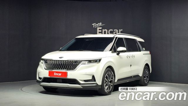 Kia Carnival 4-го поколения 9-Seater Prestige - фото 0