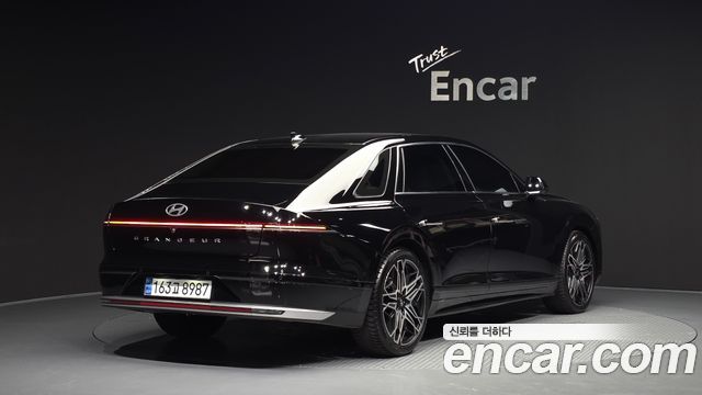 Hyundai Grandeur GN7, гибрид Exclusive - фото 1