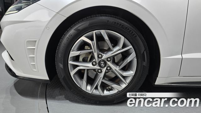 Hyundai Sonata DN8 1.6 Turbo Premium Millennial - фото 4