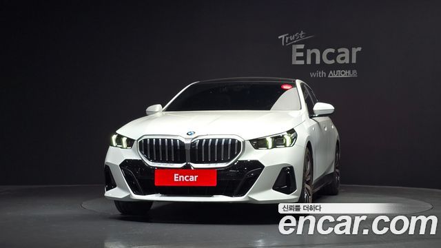 BMW 5-Series G60 530i xDrive M Sport - фото 2
