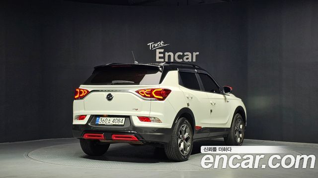 SsangYong Korando Gasoline 1.5 2WD R-Plus - фото 1