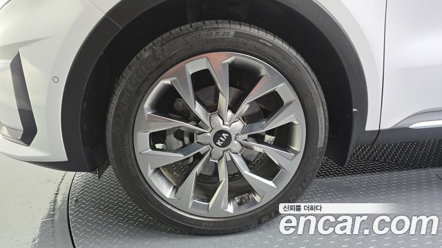Kia Sorento 4-го поколения Diesel 2.2 2WD Signature - фото 4