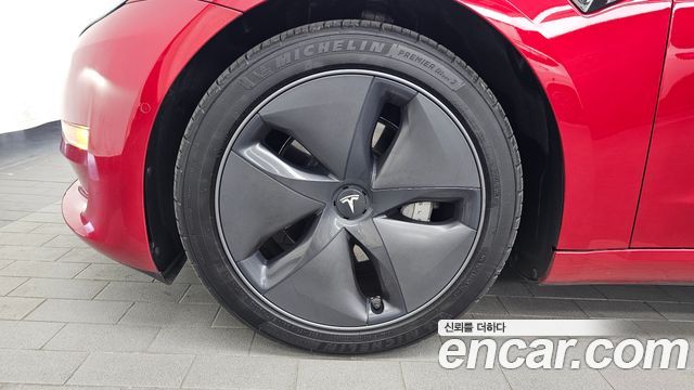 Tesla Model 3 Long Range AWD - фото 4